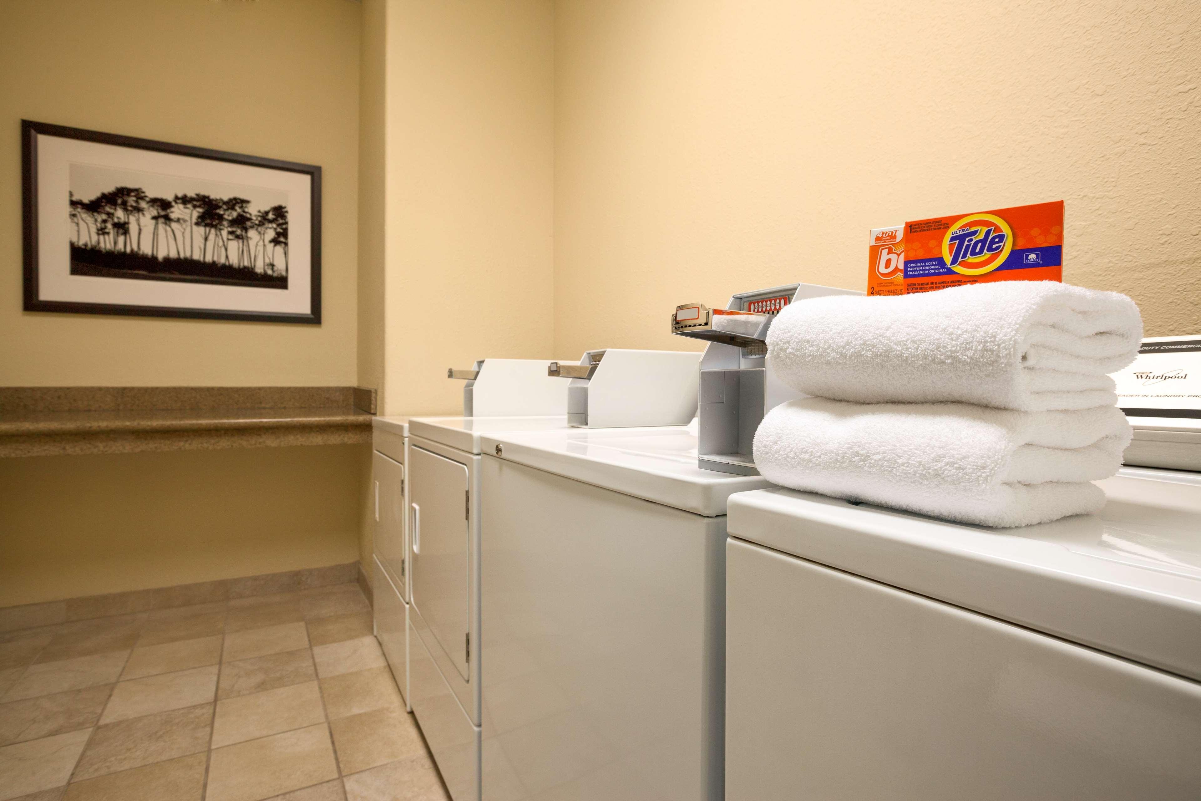 Country Inn & Suites By Radisson, Lubbock Southwest, Tx Buitenkant foto